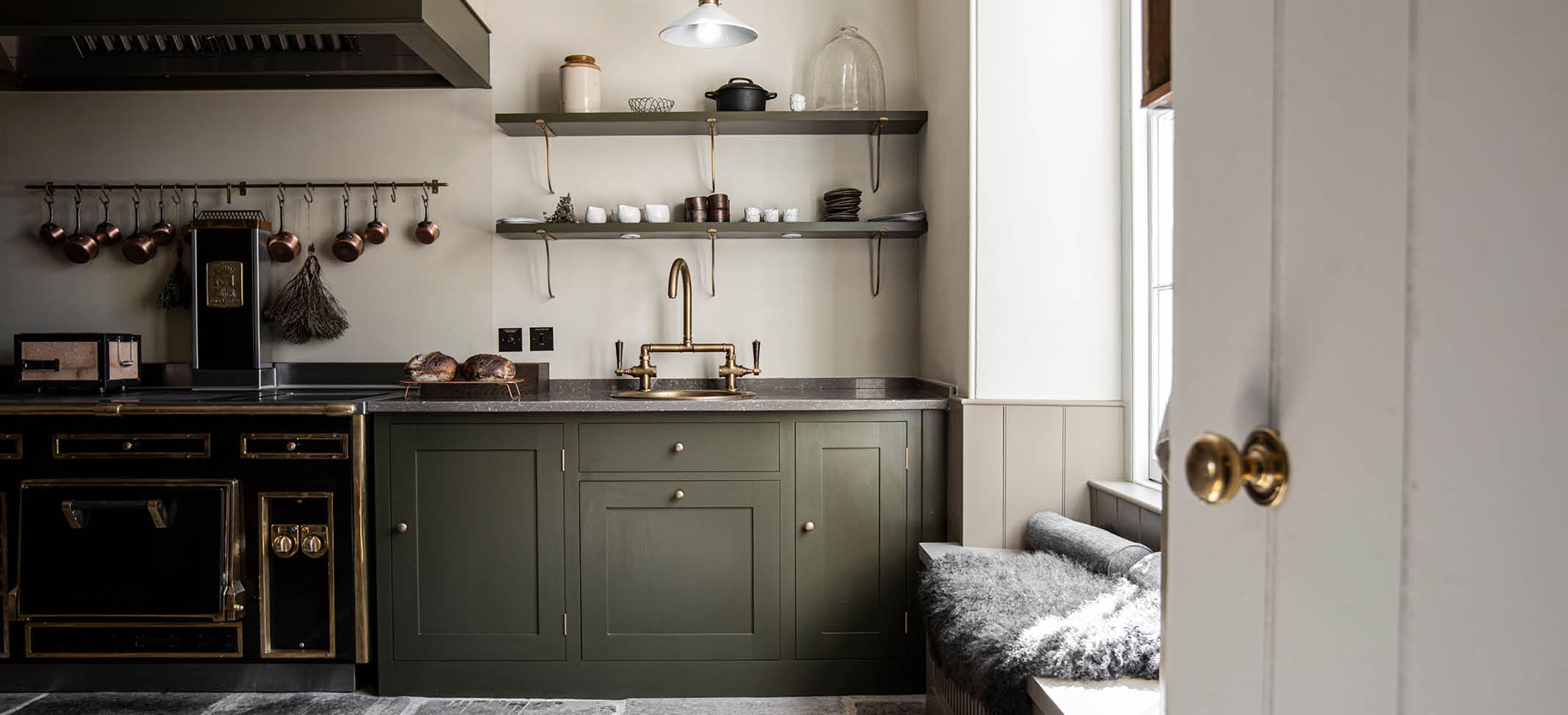 Plain English Kitchens Lundies House, Scotland