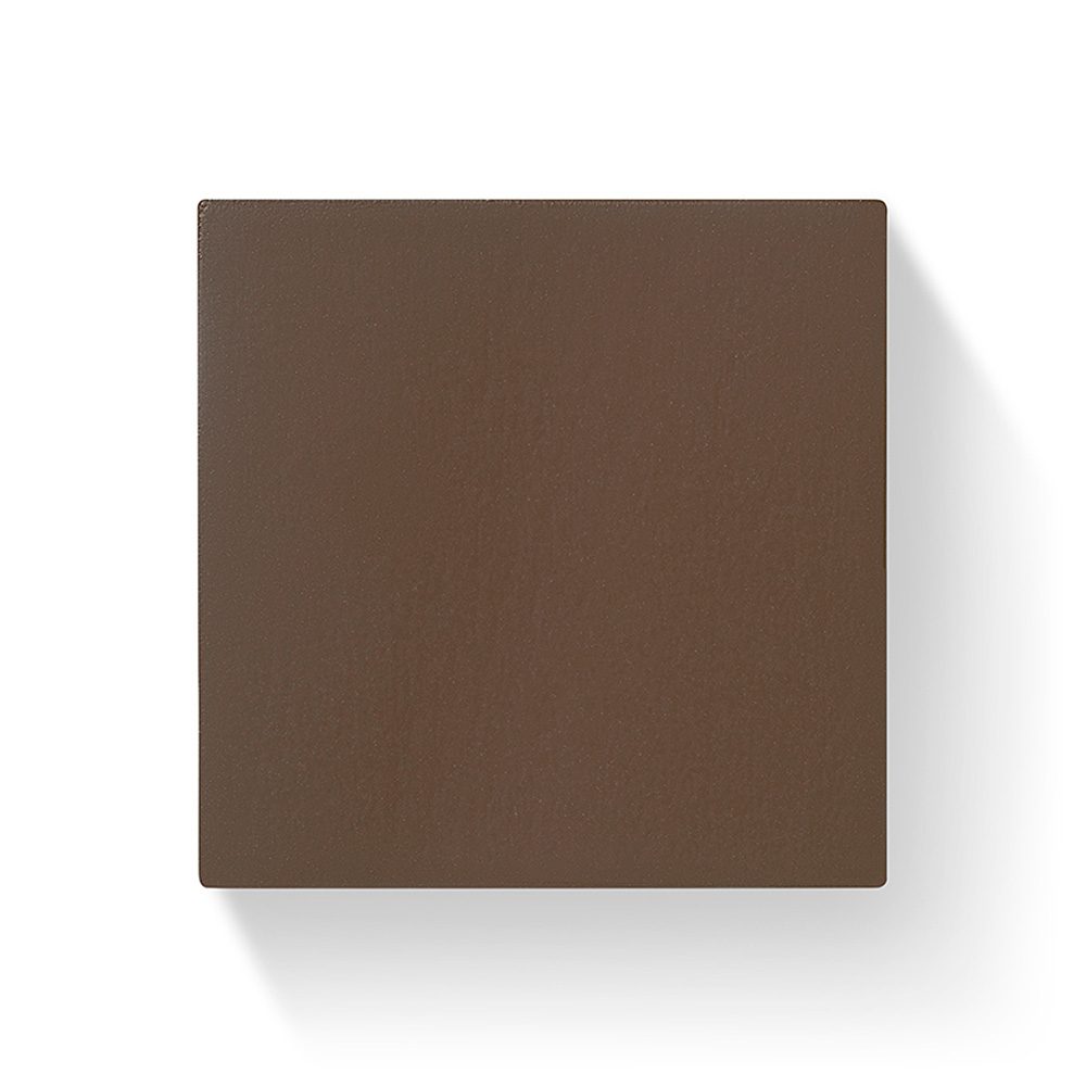 Square colour sample of Plain English's dog-eared.